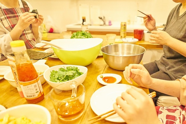 食事会の様子